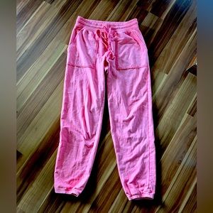 aerie medium soft & comfy coral sweats